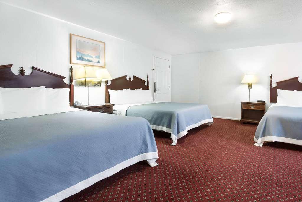 Travelodge By Wyndham Las Vegas Nm Habitación foto